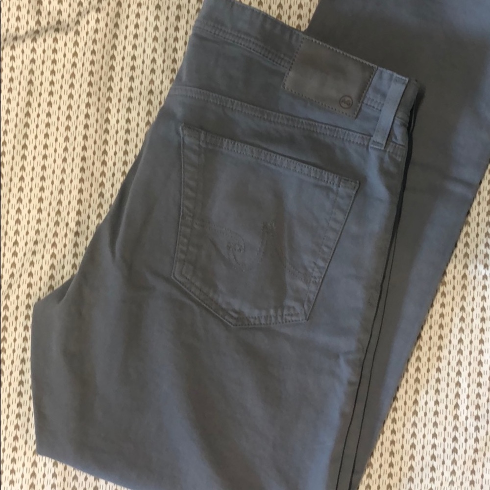 AG The Graduate men sz 34W 30L light gray soft
